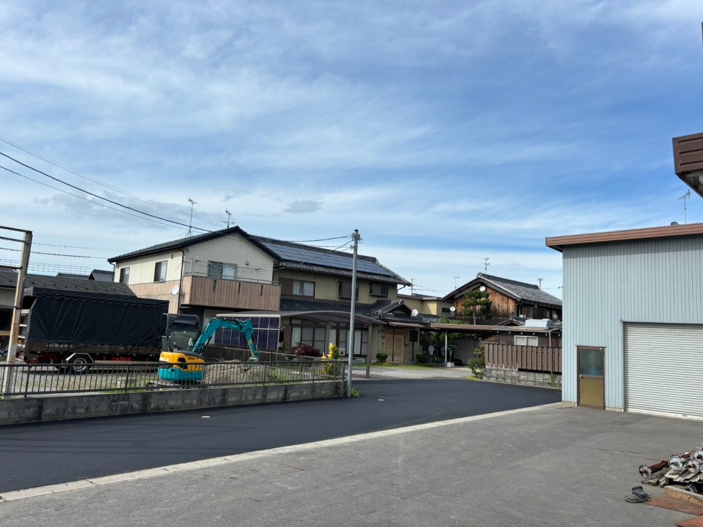 アスファルト舗装についてお悩みのある方は一緒に解決しましょう。